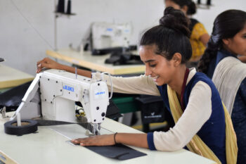 empowering-rural-women-ivillage-s-sustainable-revolution-in-india